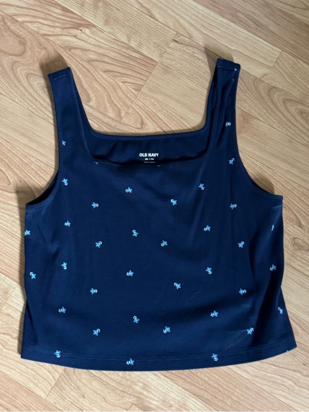 old navy cropped floral tank top